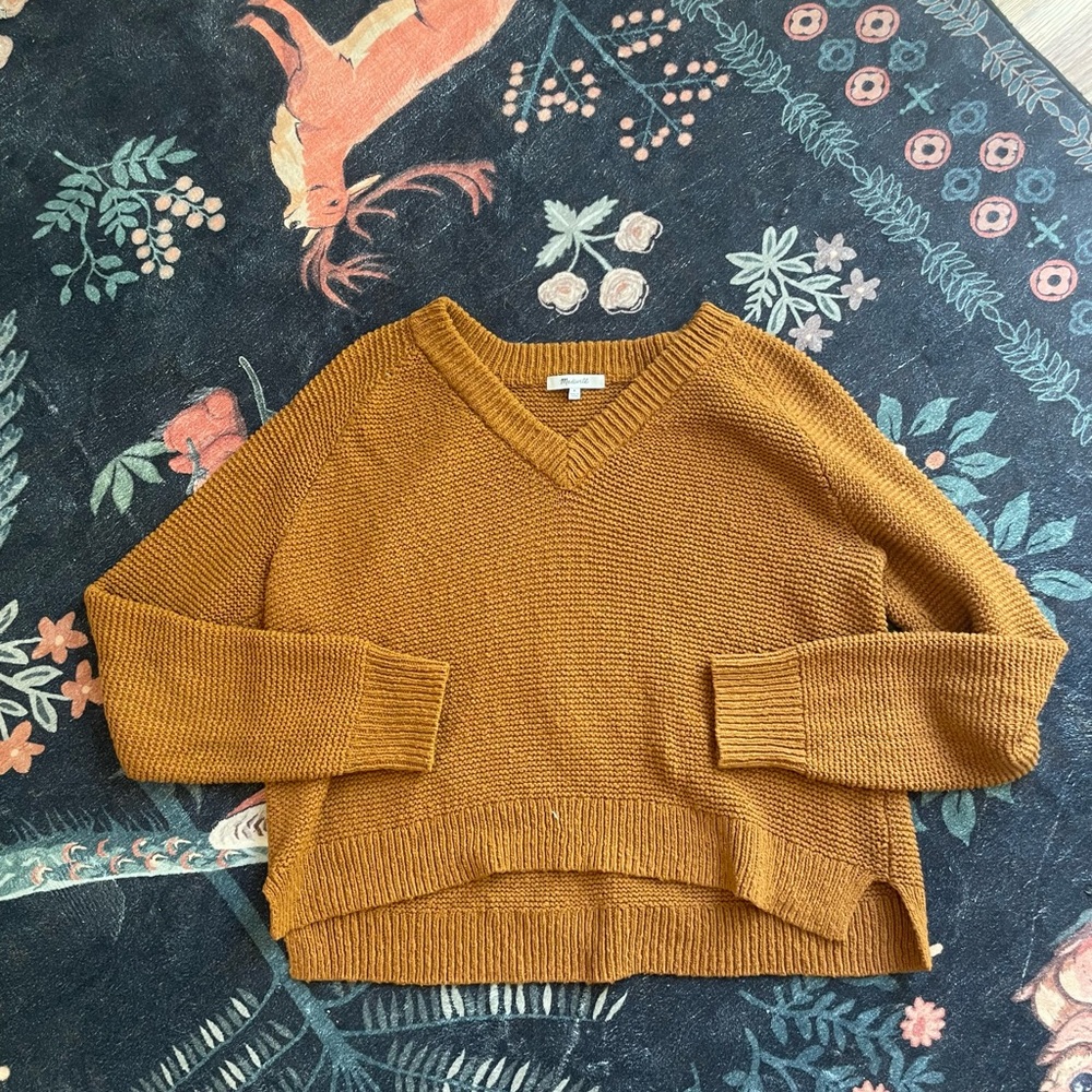 Madewell V-Neck Sweater in Mustard Brown